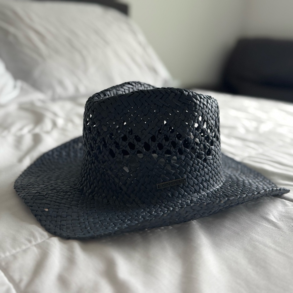 Beachy cowgirl hat